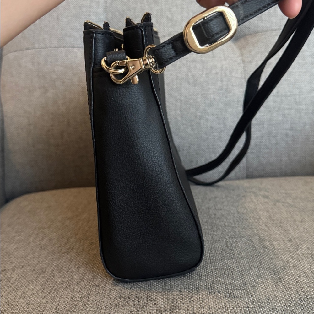 Lo & Sons Black Pearl Pebble Cactus Bag with Lavender Interior - Picture 15 of 15